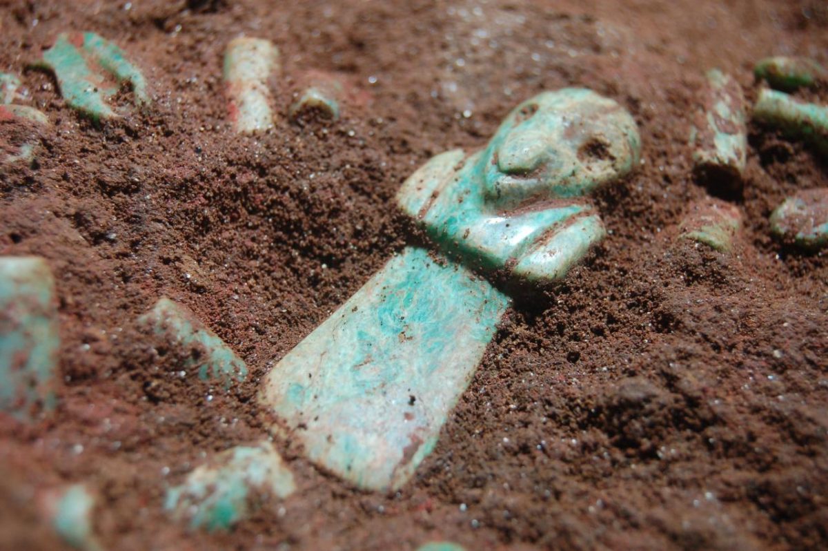 El descubrimiento de 225 estatuillas funerarias en la tumba de Osorkon II