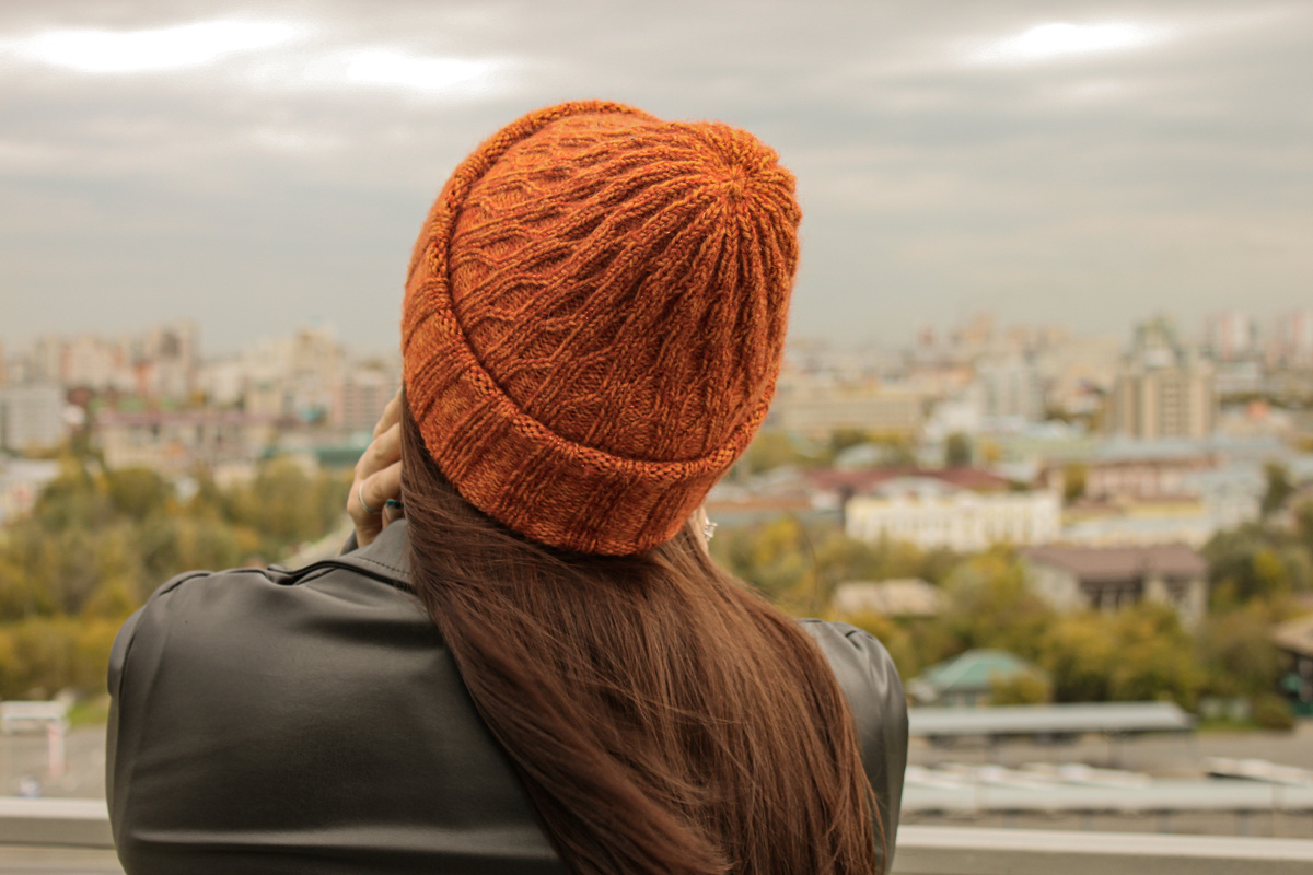 En lugar de un gorro de acrílico, elige uno de algodón o lana.